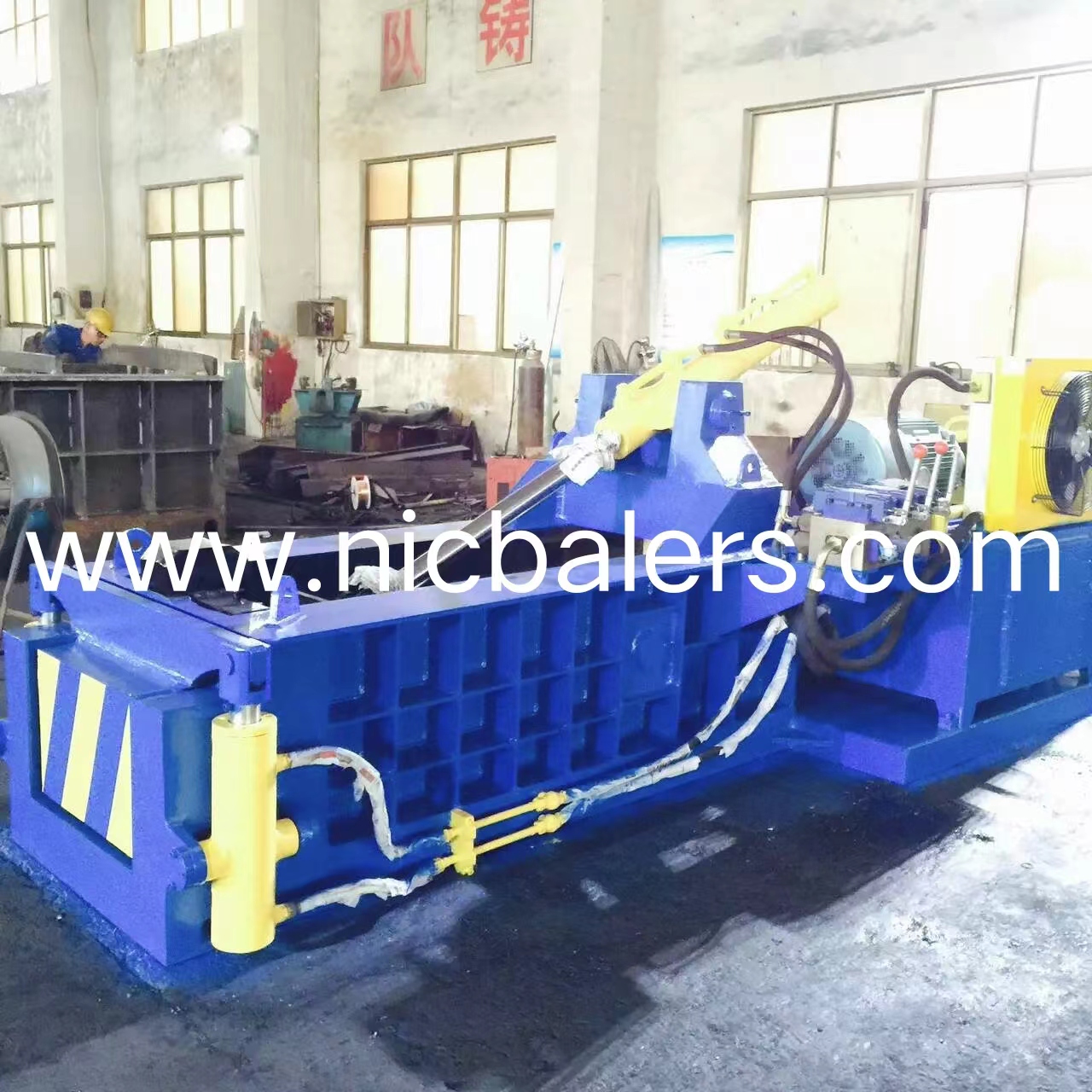 Horizontal Baler (11).jpg