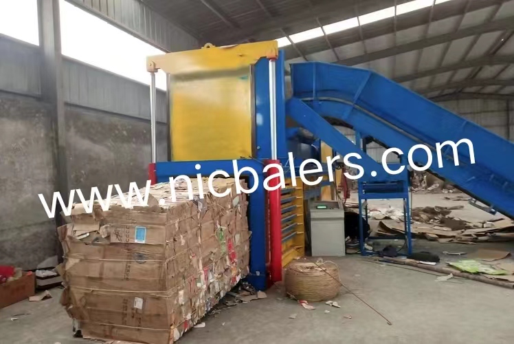 Horizontal Baler (13).jpg