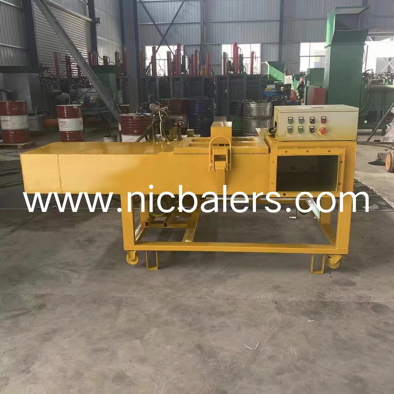 Horizontal Baler (7).jpg