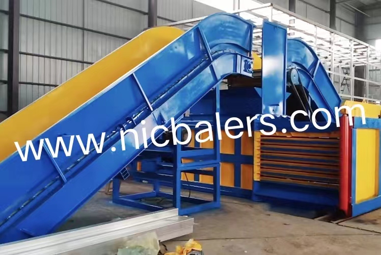 Horizontal Baler (12).jpg