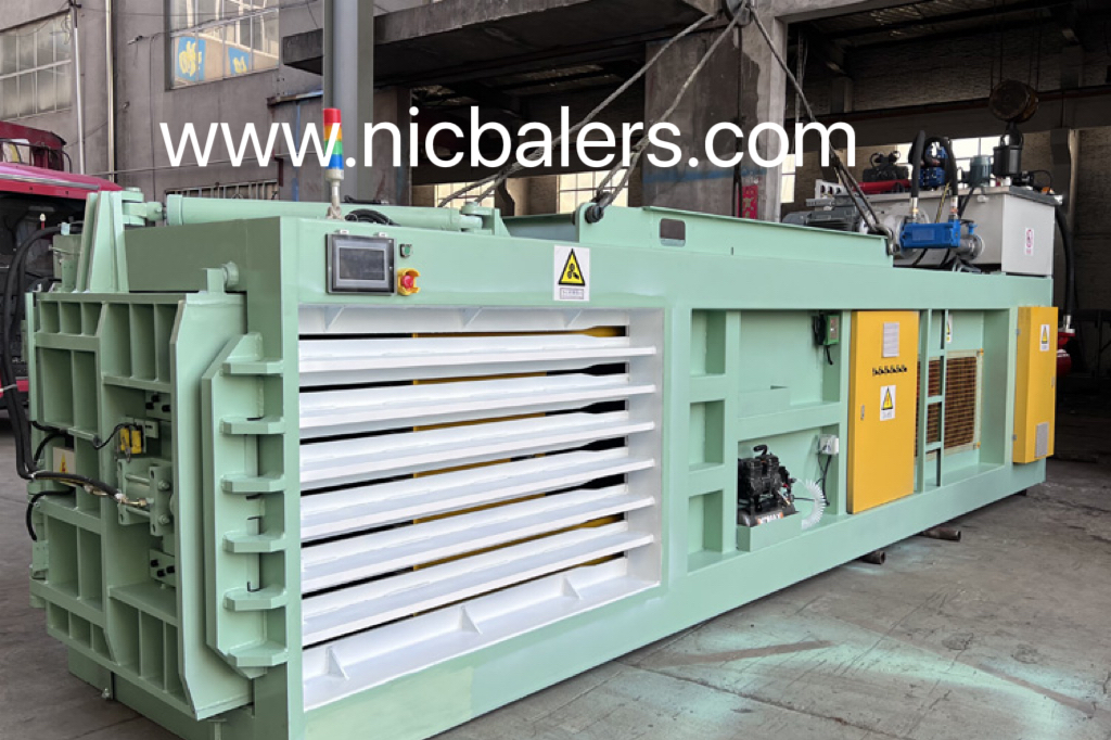 Horizontal Baler (4).jpg