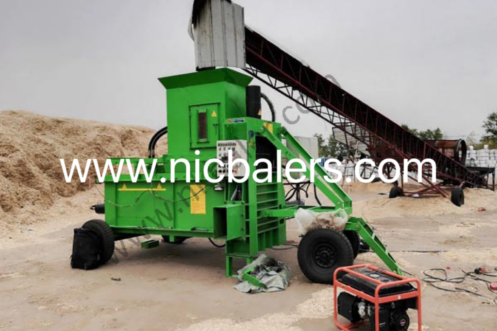 Horizontal Baler (2).jpg