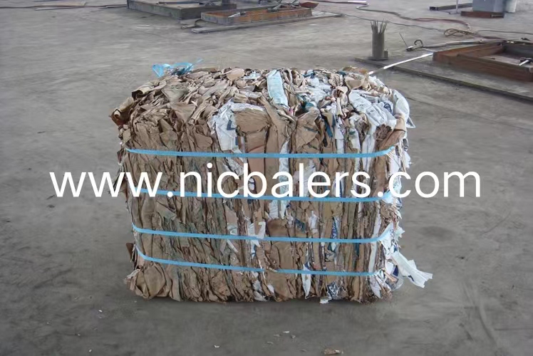 Horizontal Baler (4).jpg