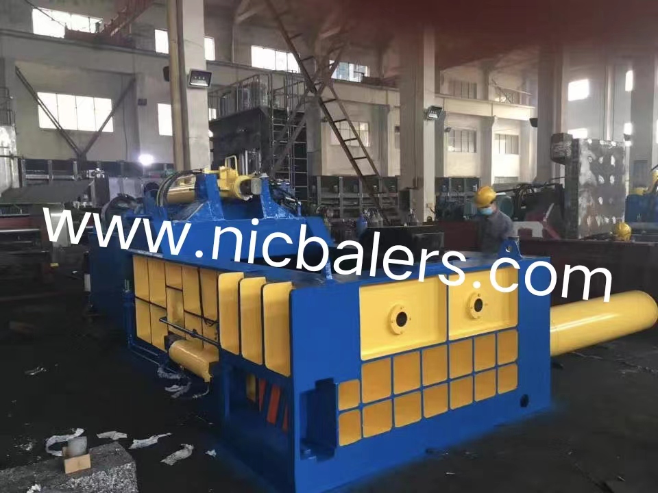 Horizontal Baler (13).jpg