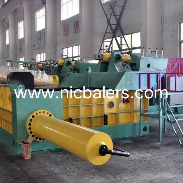 Horizontal Baler (3).jpg