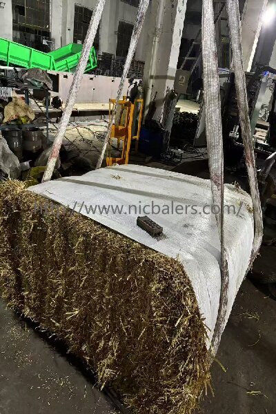 straw bagging machine (13).jpg