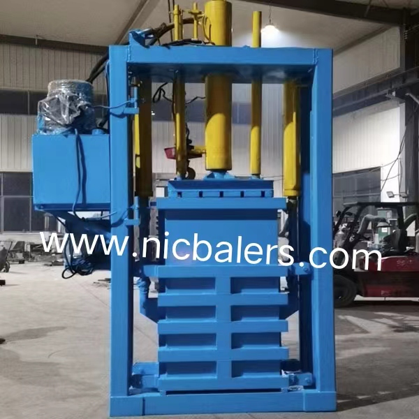Horizontal Baler (3).jpg